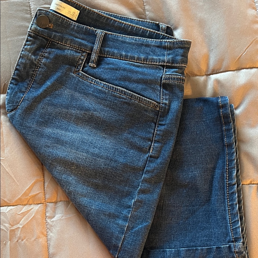 J Jill Classic 5 pocket denim skirt.